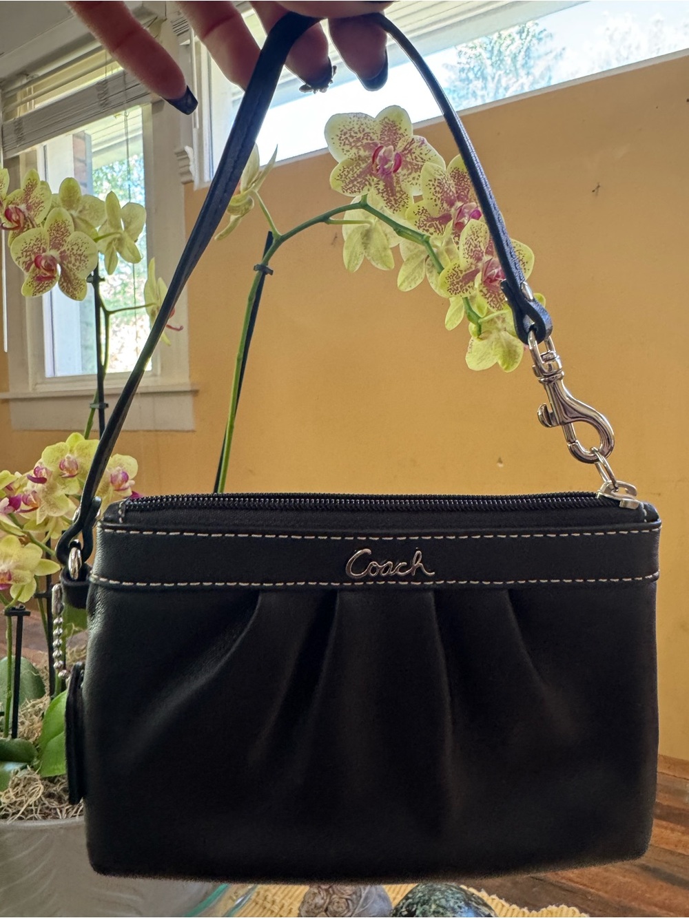 NWOT Coach Black Leather Pleated Wristlet with Silver Hardware
